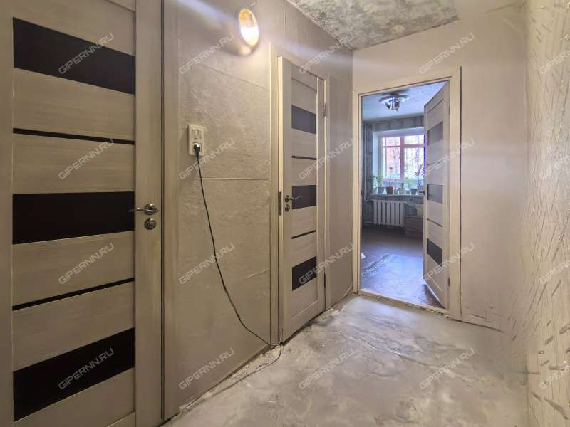 трёхкомнатная квартира на проспекте Победы дом 7 город Кстово