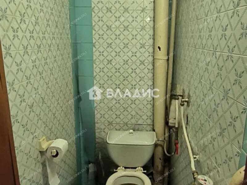 трёхкомнатная квартира на улице Веденяпина дом 1В