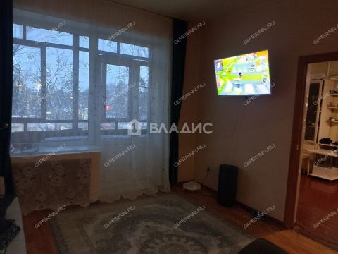 2-komnatnaya-ul-krasnodoncev-d-9 фото