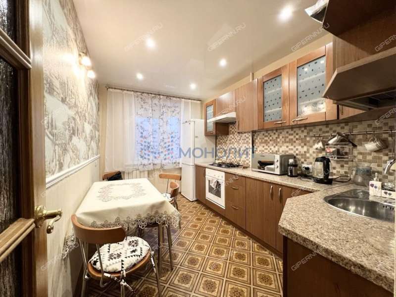 трёхкомнатная квартира на Ижорской улице дом 50 к2