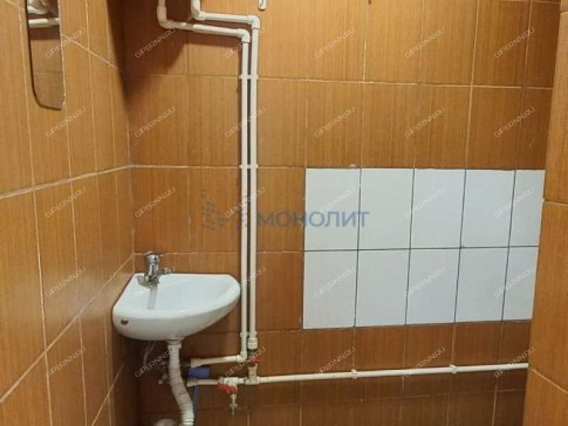 помещение под офис, торговую площадь на улице Шмидта город Павлово