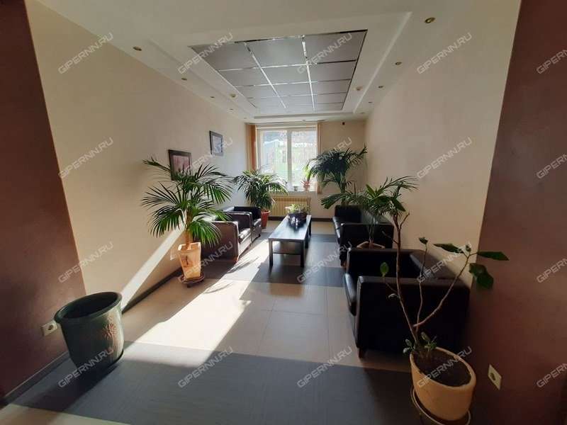 помещение под офис на Короленко ул., д.19б