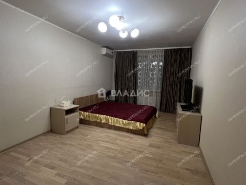 2-komnatnaya-ul-maksima-gorkogo-d-152a фото