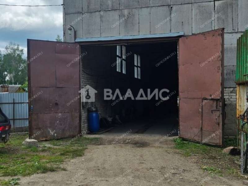 помещение под производственную площадь на улице Чернышевского город Семёнов