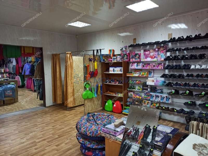 помещение под офис, торговую площадь на улице Ленина село Гагино