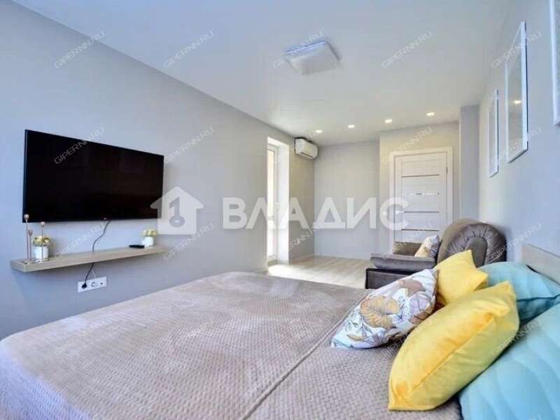 однокомнатная квартира на Московском шоссе дом 167 к1