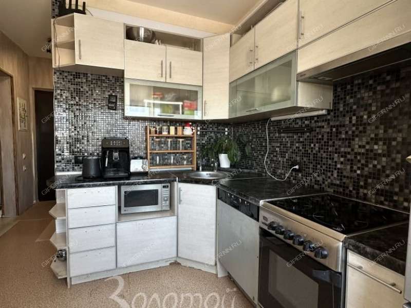 двухкомнатная квартира на Бурнаковской улице дом 51