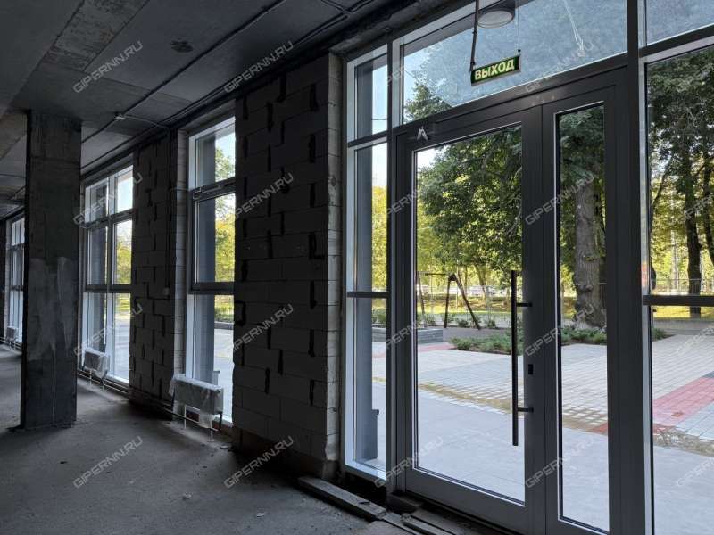 помещение под офис, торговую площадь на проспекте Гагарина