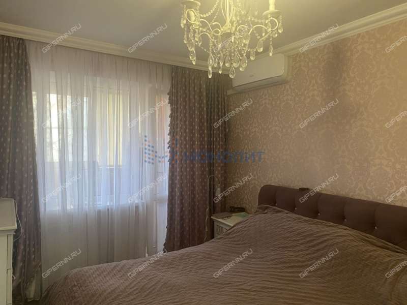 четырёхкомнатная квартира на улице Генерала Зимина дом 20