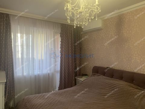 4-komnatnaya-ul-generala-zimina-d-20 фото