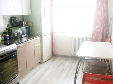 3-komnatnaya-ul-krasnodoncev-d-21-k1 фото