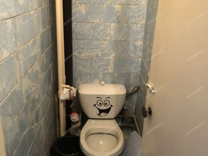 трёхкомнатная квартира на улице Академика Баха дом 11