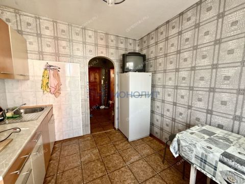 1-komnatnaya-ul-40-let-pobedy-d-14 фото