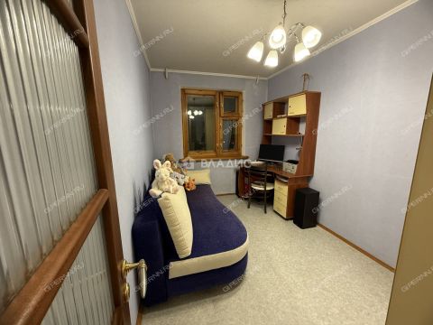 3-komnatnaya-ul-efremova-d-17 фото