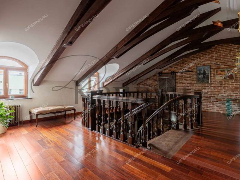 пятикомнатная квартира на улице Семашко дом 12