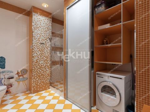 4-komnatnaya-ul-ulyanova-d-7 фото