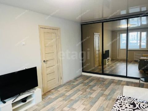 2-komnatnaya-ul-izhorskaya-d-38 фото