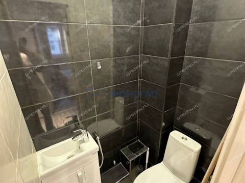 2-komnatnaya-ul-romantikov-d-6 фото