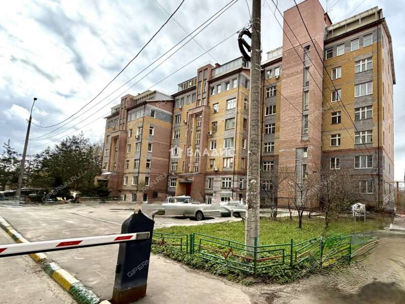 помещение под помещение свободного назначения на улице 40 лет Октября