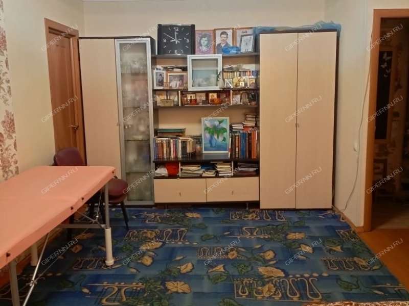 двухкомнатная квартира на улице Июльских Дней дом 26