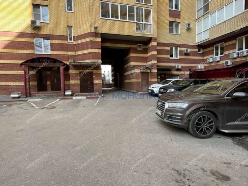 четырёхкомнатная квартира на улице Нестерова дом 33