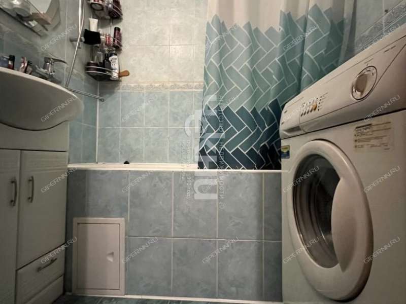 трёхкомнатная квартира на проспекте Ильича дом 39