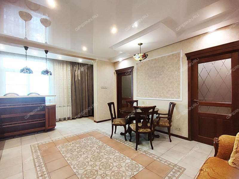 трёхкомнатная квартира на Малой Ямской улице дом 63