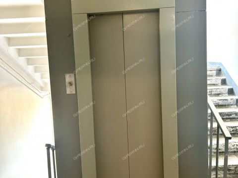 3-komnatnaya-ul-sovnarkomovskaya-d-28 фото