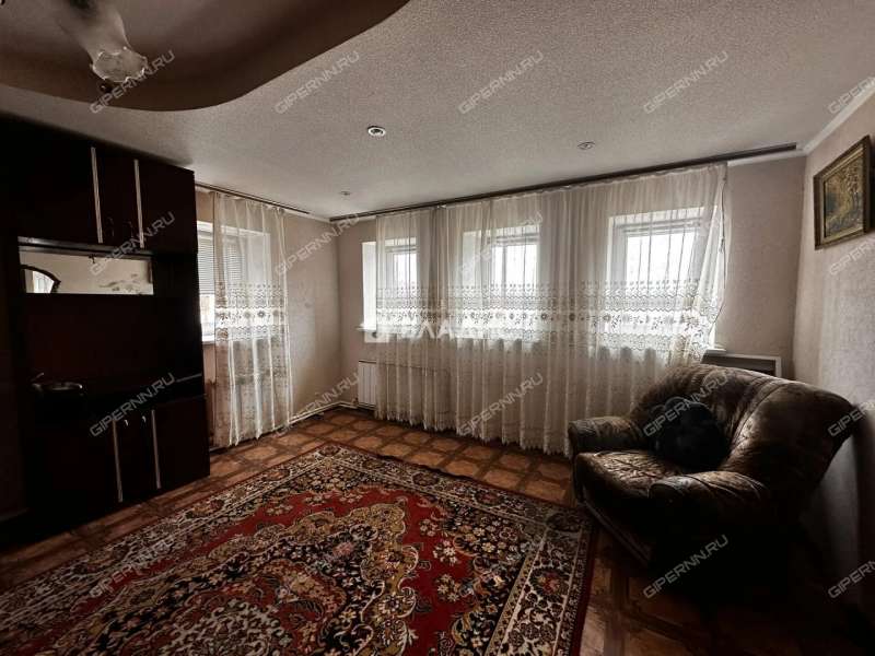 дом на улице Зеленкина село Безводное