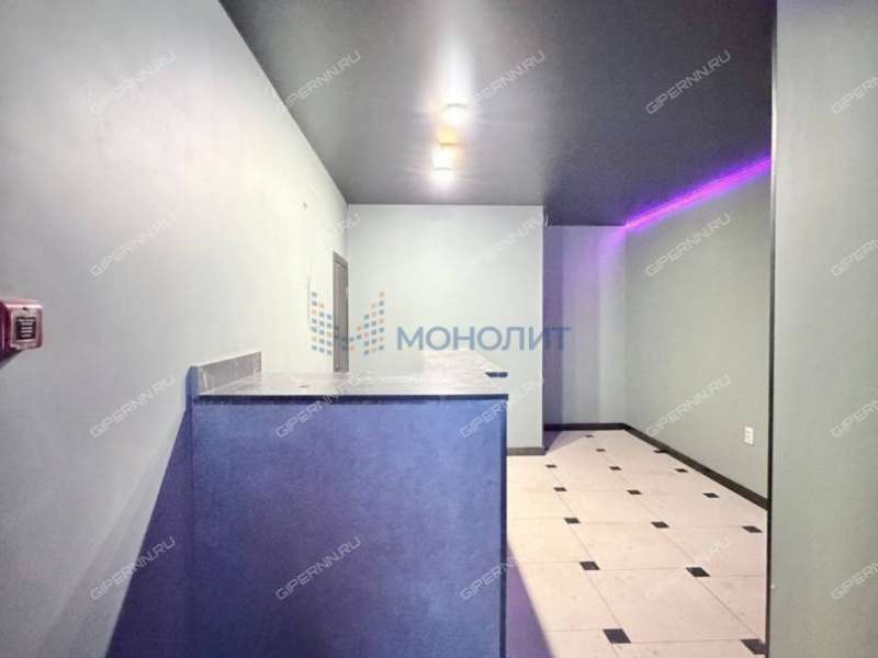 помещение под офис, торговую площадь на улице Чкалова