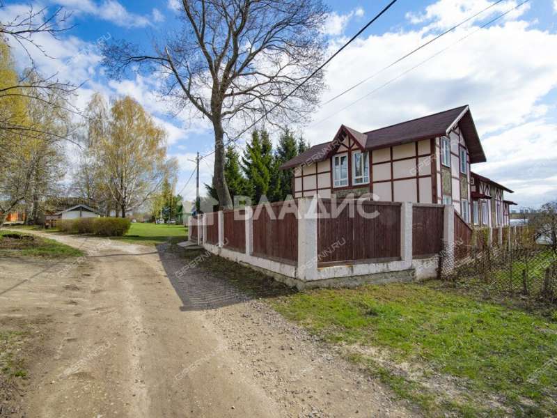 дом на улице Выселки село Шава