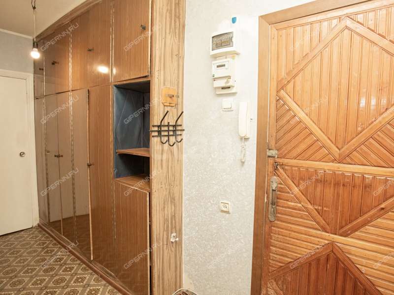 трёхкомнатная квартира на Пятигорской улице дом 16