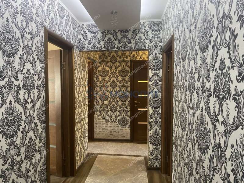 четырёхкомнатная квартира на улице Генерала Зимина дом 20