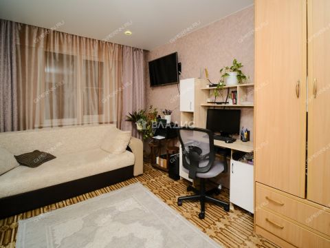 3-komnatnaya-ul-premudrova-d-8-k1 фото