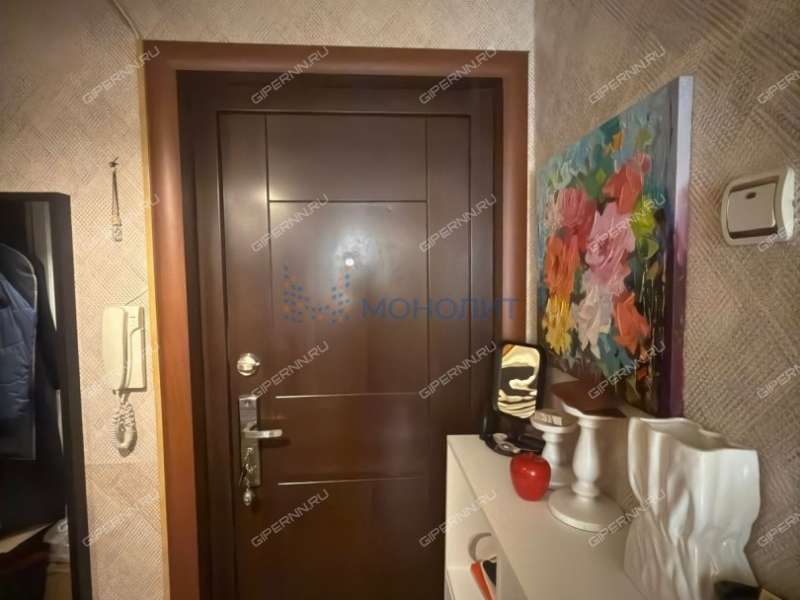 четырёхкомнатная квартира на улице Бутлерова дом 38Б город Дзержинск