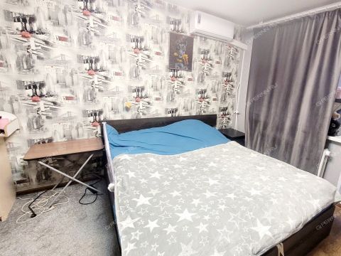 1-komnatnaya-ul-obuhova-d-45 фото