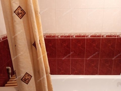 2-komnatnaya-b-r-zarechnyy-d-7v фото