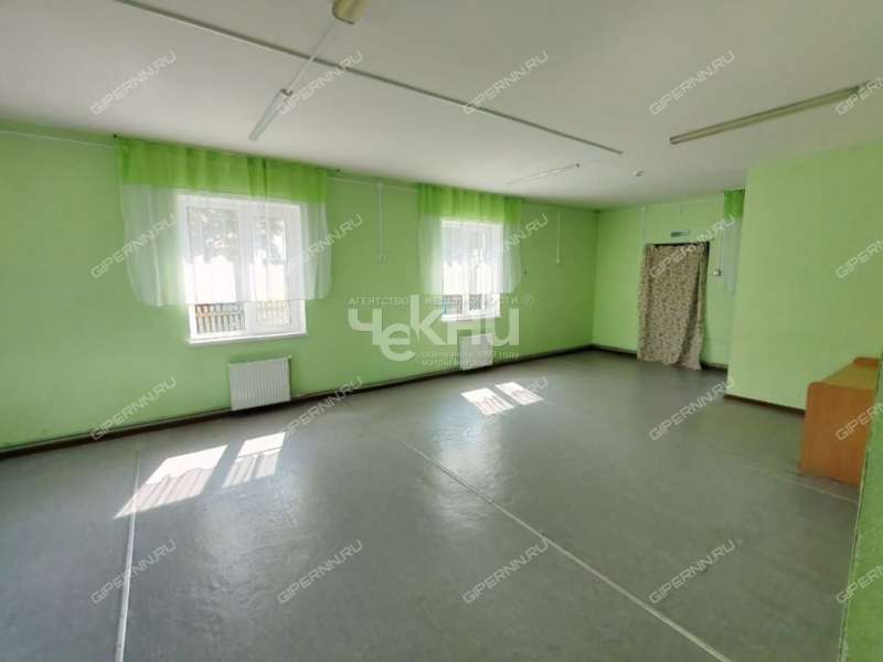 дом на улице Центральная деревня Молчаново