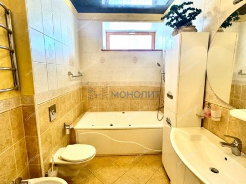 3-komnatnaya-nab-verhne-volzhskaya-d-17 фото