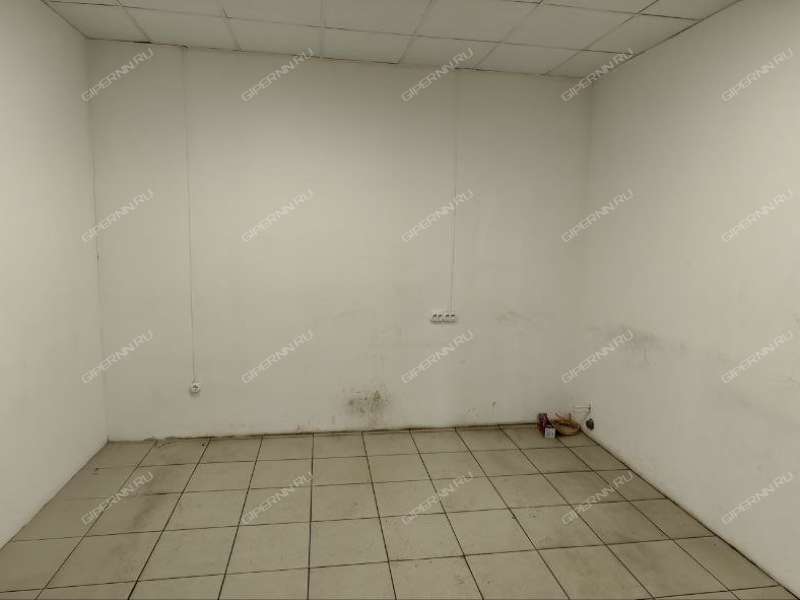 помещение под торговую площадь, недвижимость под медицинские учреждения на улице Гайдара город Дзержинск