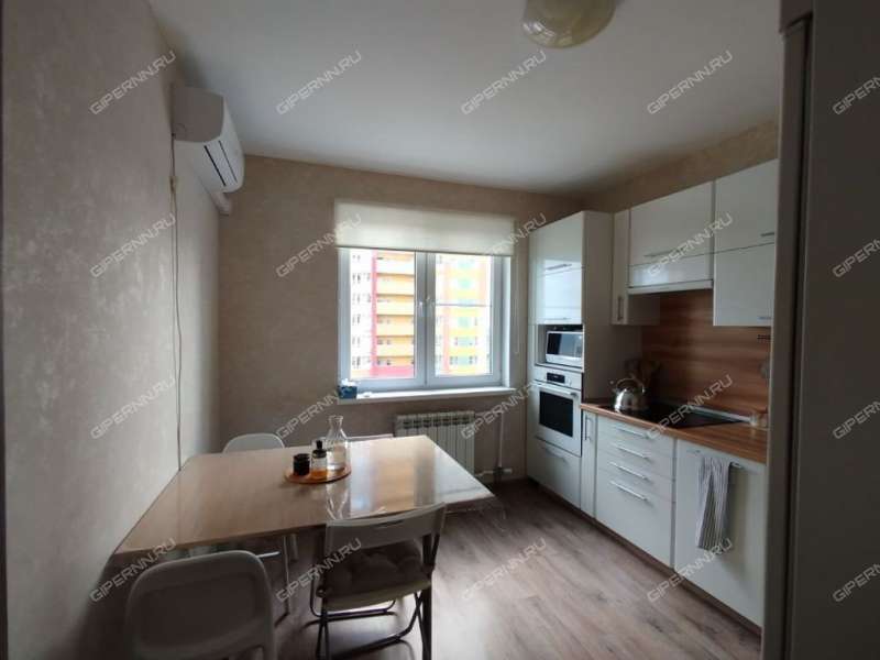 трёхкомнатная квартира на улице Академика Сахарова дом 119 к1