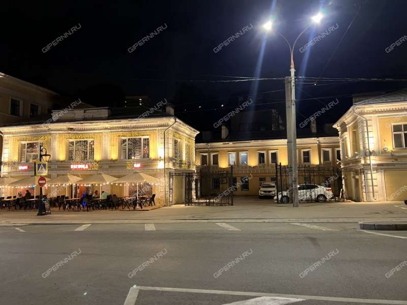 помещение под помещение свободного назначения, недвижимость под общепит на Рождественской улице
