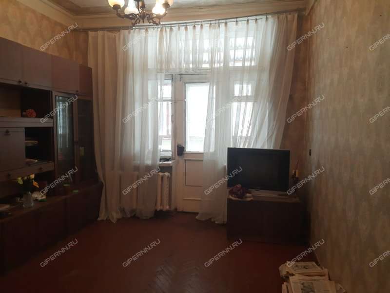 трёхкомнатная квартира на улице Краснодонцев дом 3