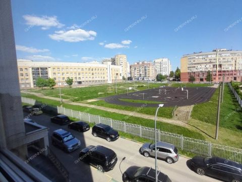 3-komnatnaya-ul-rodionova-d-193-k7 фото