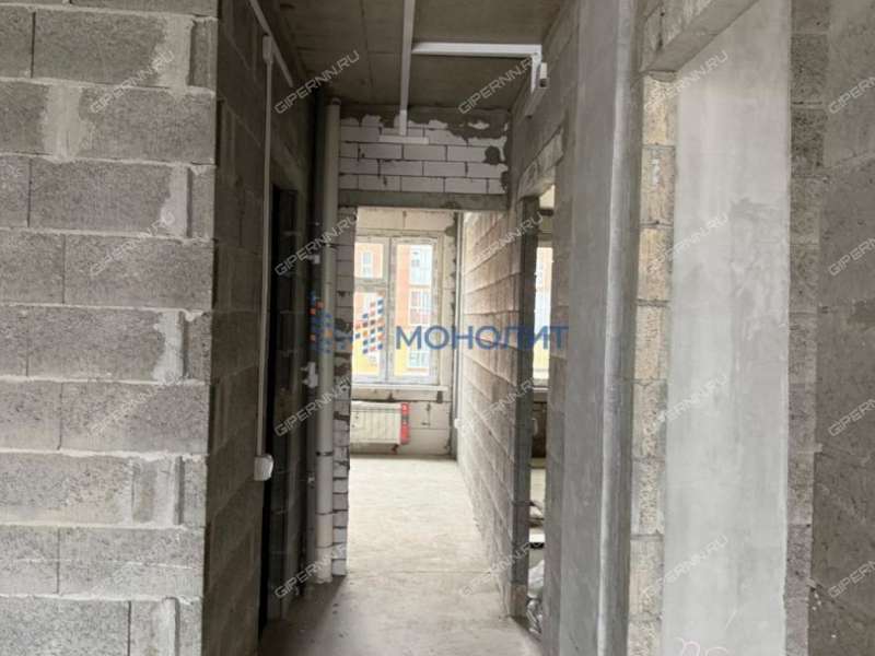 четырёхкомнатная квартира на Полтавской улице дом 15