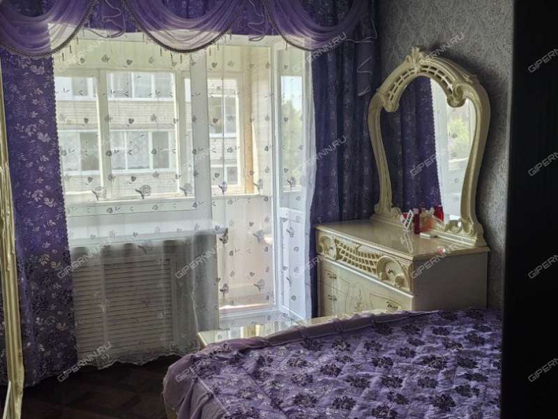 трёхкомнатная квартира на Школьной улице дом 23 посёлок Ждановский