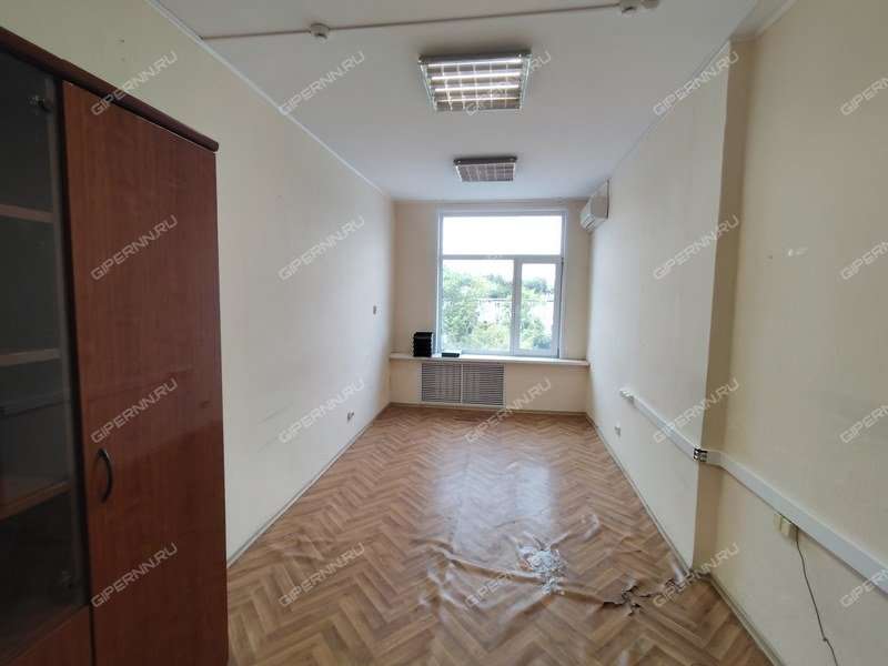 помещение под офис на улице Адмирала Васюнина