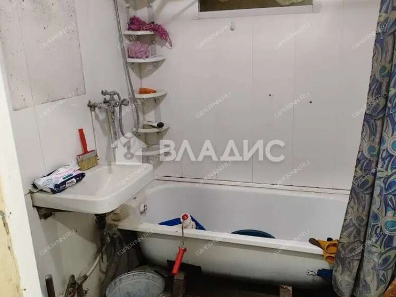 трёхкомнатная квартира на Автомеханической улице дом 17