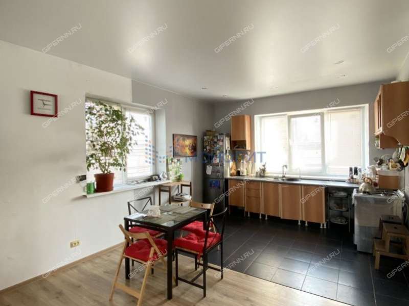 дом на Пролетарской улице рабочий посёлок Решетиха