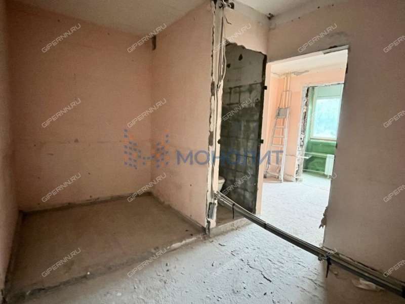 помещение под торговую площадь, недвижимость под общепит на улице Верхнепечёрская